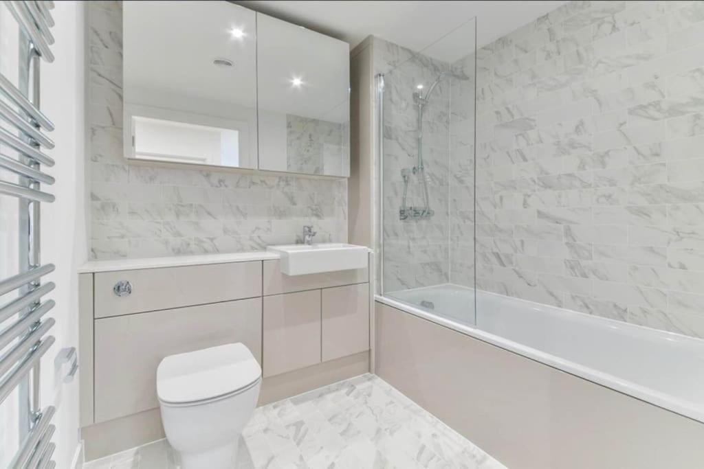 Luxury 2B2B In Central Лондон Экстерьер фото